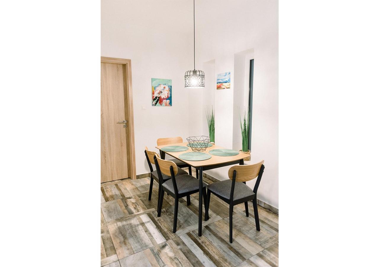 Royal 27 Apartman Keszthely Luaran gambar